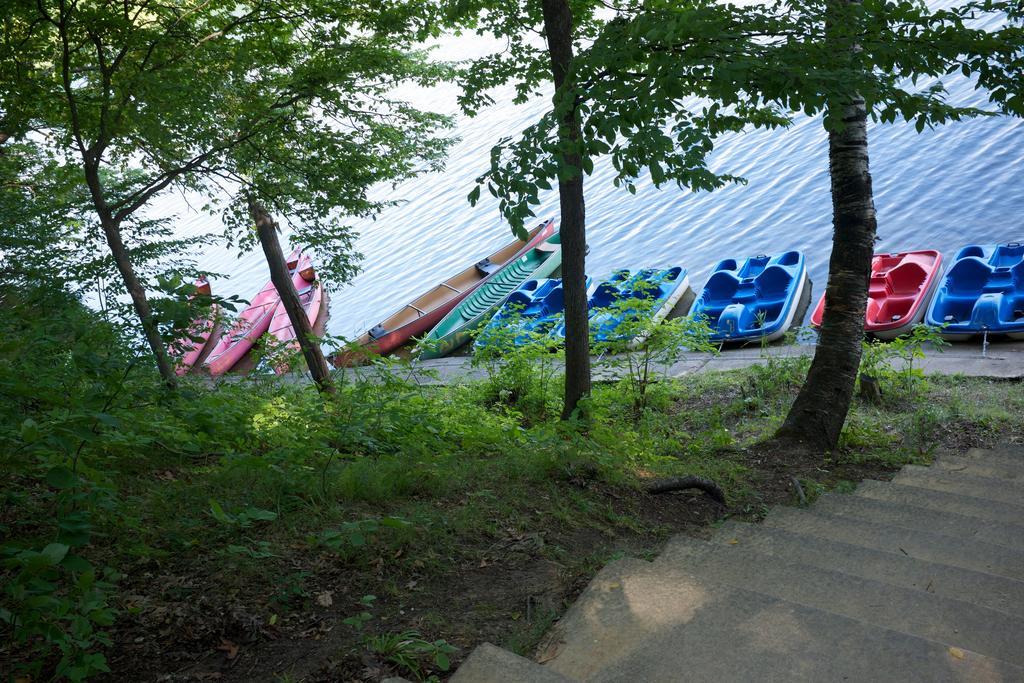 Plymouth Rock Camping Resort Deluxe Cottage Elkhart Lake Exterior photo